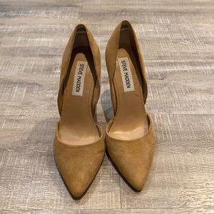 Steve Madden pumps